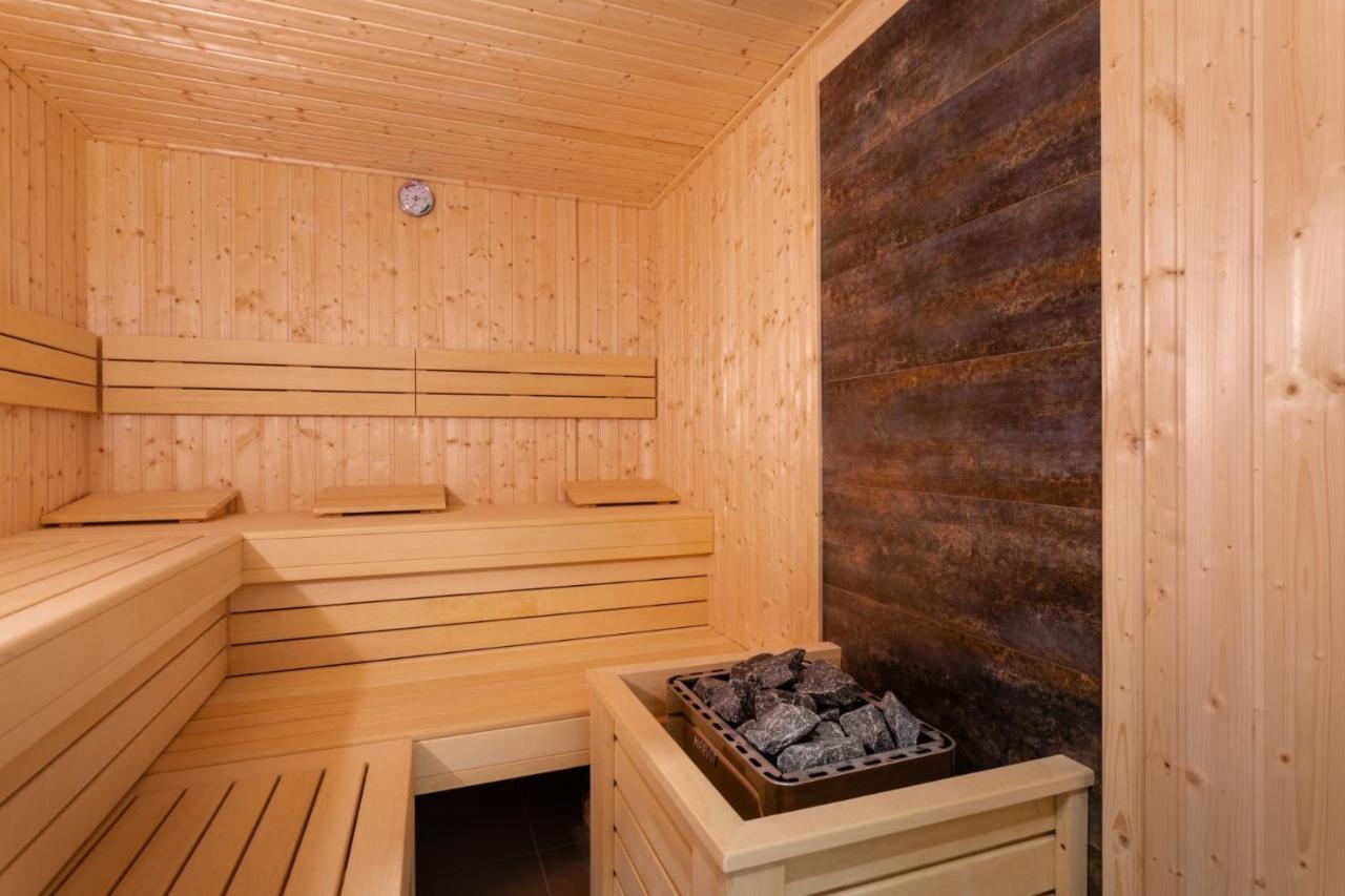 Park A3- Zloty Jelen- Z Dostepem Do Basenu, Sauny, Jacuzzi, Silowni